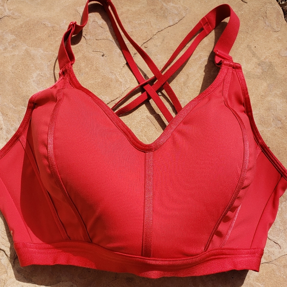Victoria's Secret Lightweight Max Sports Bra   Red